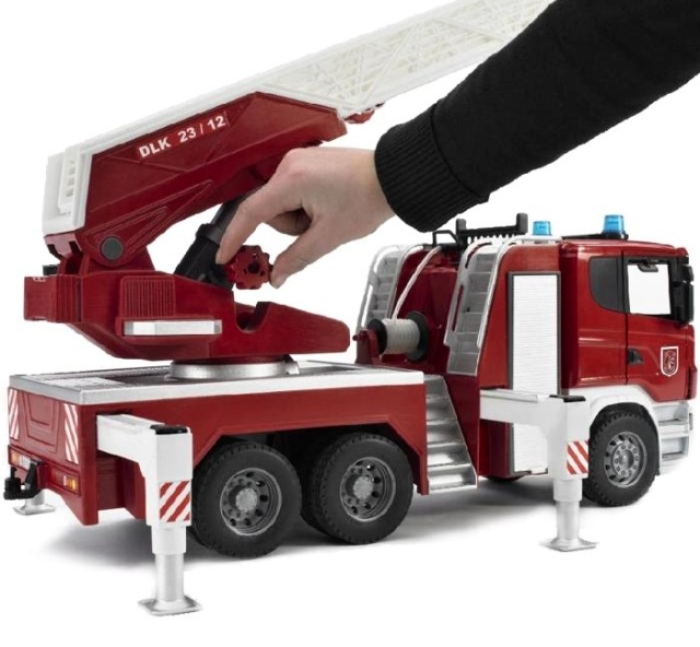 BRUDER SCANIA Hasičské auto